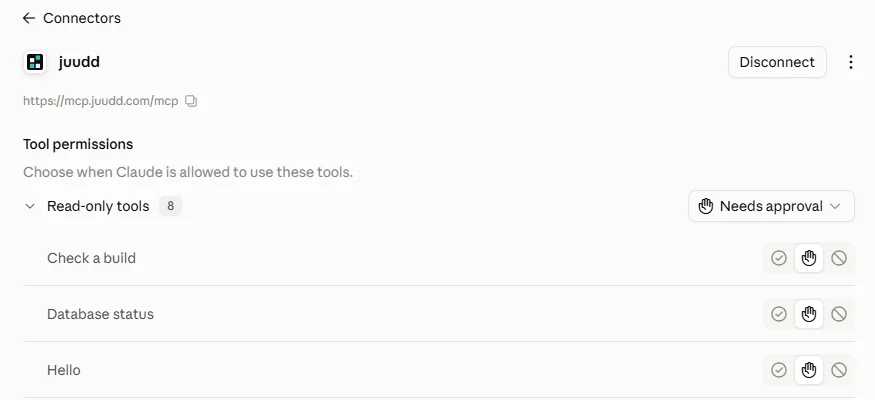 juudd เชื่อมต่อแล้วใน Claude แสดงรายการเครื่องมือใต้ Tool permissions เครื่องมืออ่านอย่างเดียว 8 ตัว ตั้งเป็น Needs approval